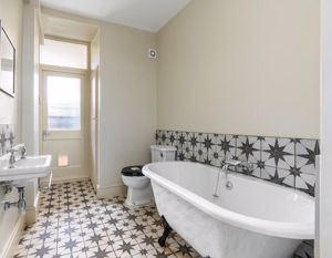 Photo 10- click for photo gallery